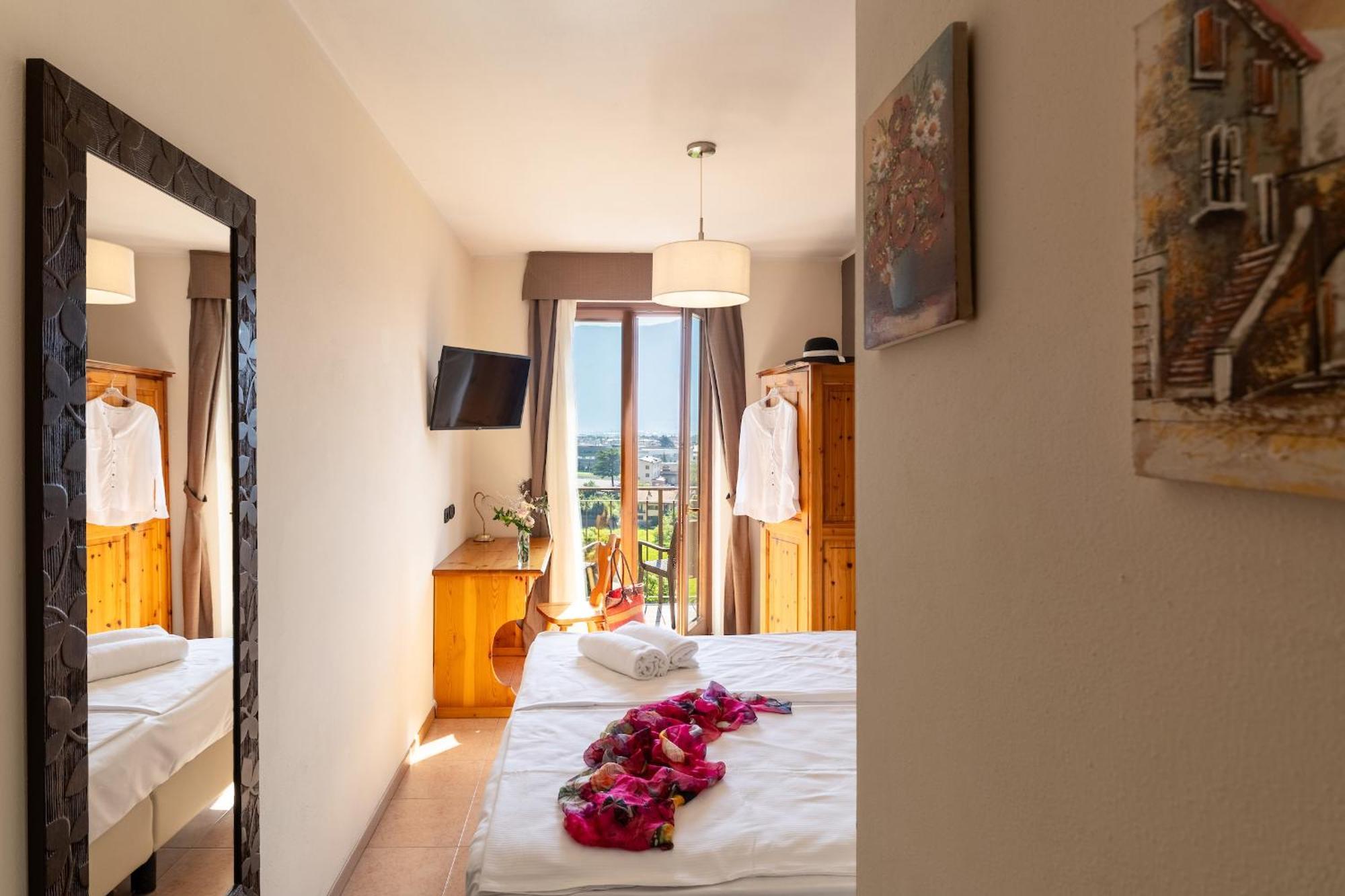 Agritur Eden Marone Villa Riva del Garda Eksteriør bilde