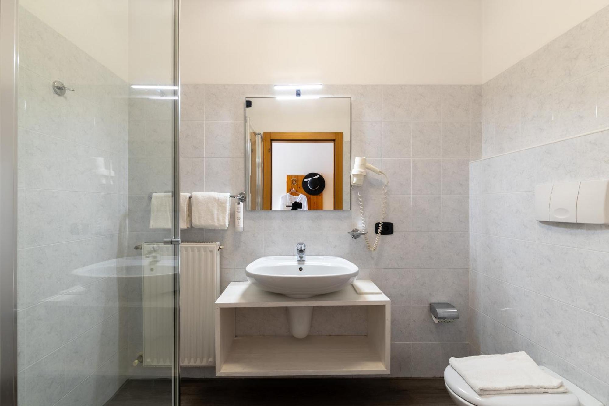 Agritur Eden Marone Villa Riva del Garda Eksteriør bilde