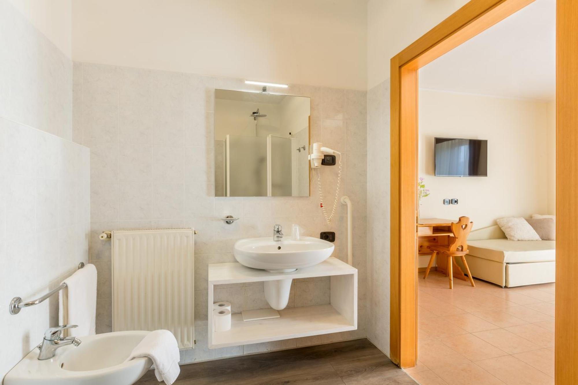 Agritur Eden Marone Villa Riva del Garda Eksteriør bilde