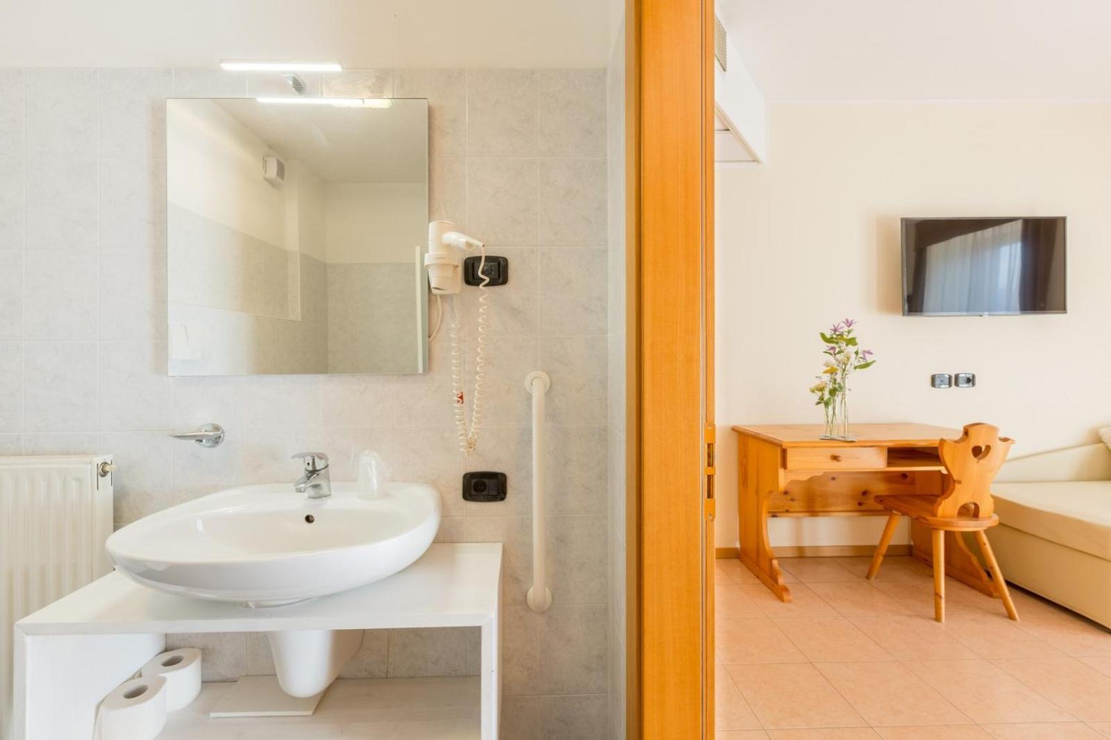 Agritur Eden Marone Villa Riva del Garda Eksteriør bilde