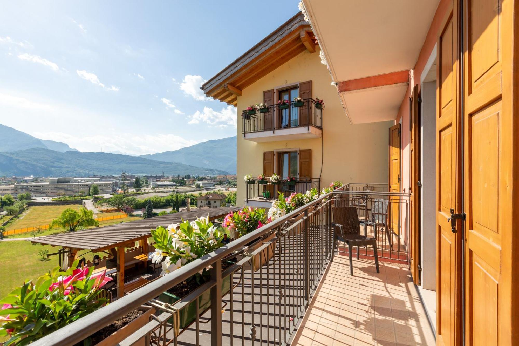 Agritur Eden Marone Villa Riva del Garda Eksteriør bilde